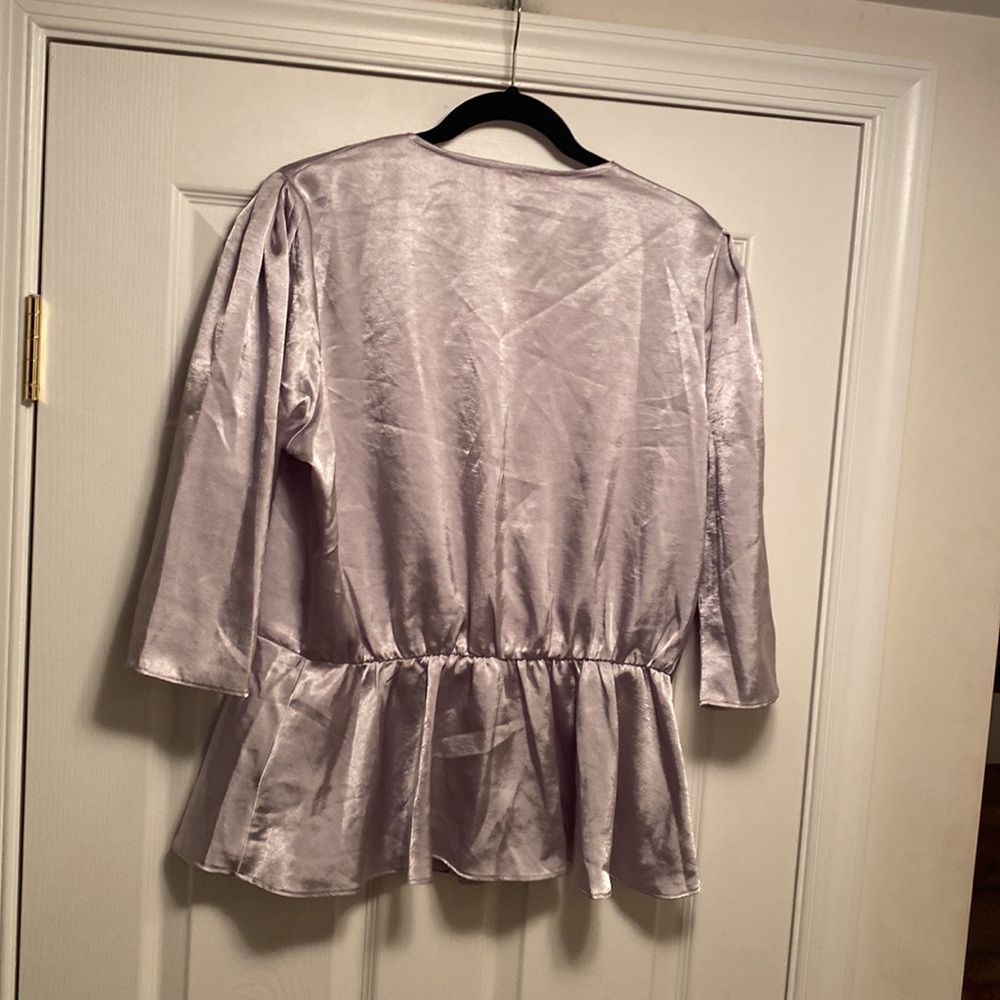 NWOT Vine & Love Silver Top…size 1X - Picture 2 of 5